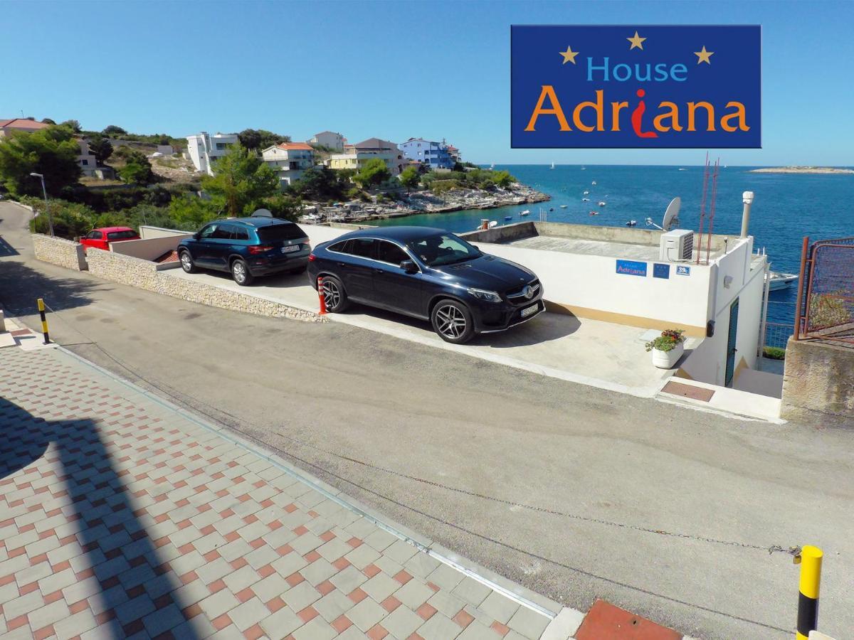 Holiday Home Adriana ราชานิ ภายนอก รูปภาพ